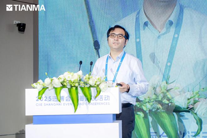 天馬攜多款Micro-LED透明技術亮相進博會